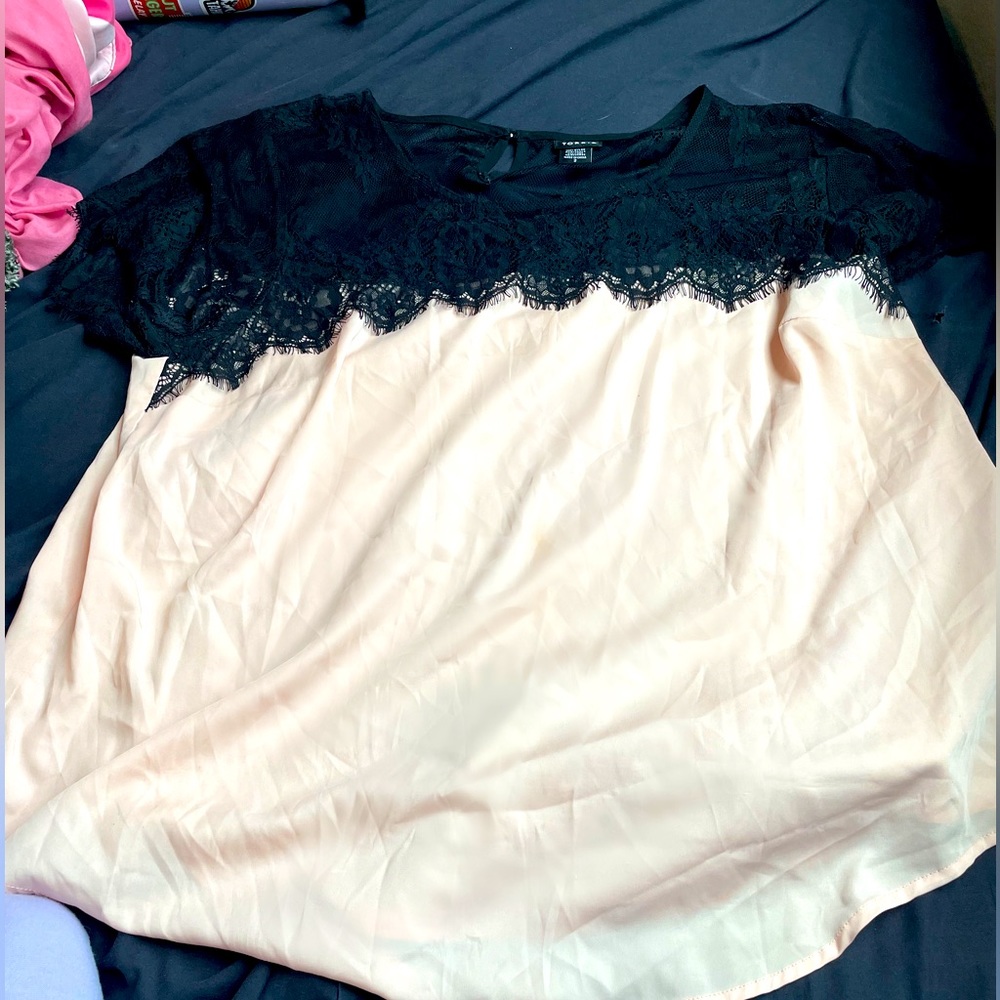 Cute Pink and Black Lace Torrid Blouse